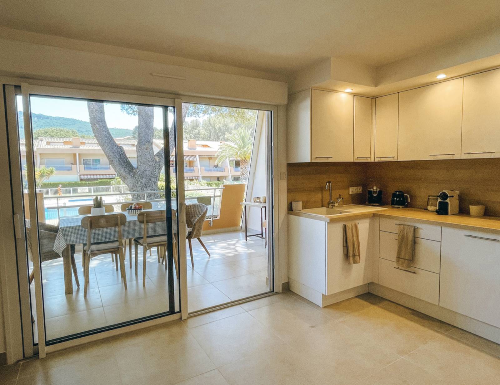 Réserver un appartement de vacances avec services compris dans le sud de la France