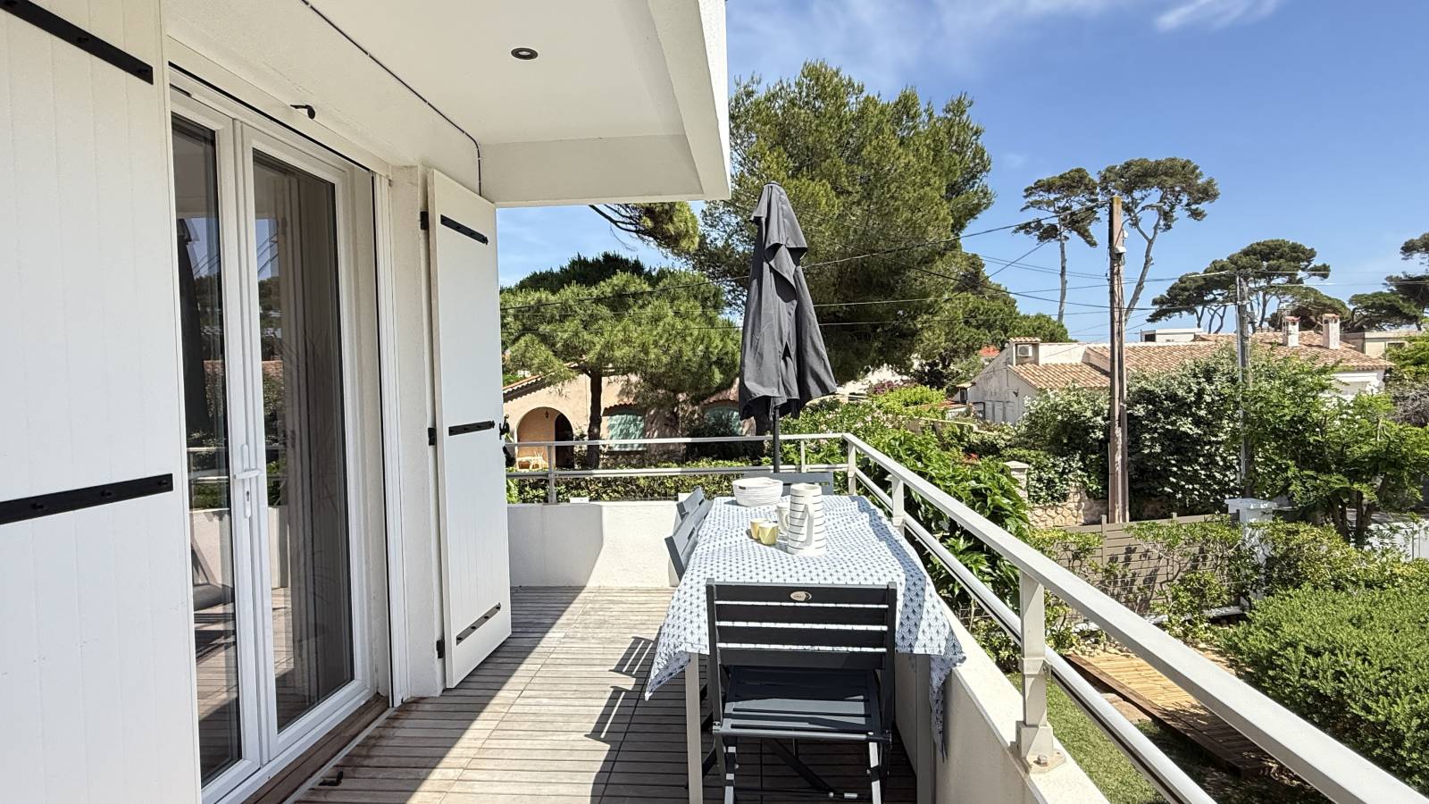 Joli appartement avec terrasse au bord de la plage