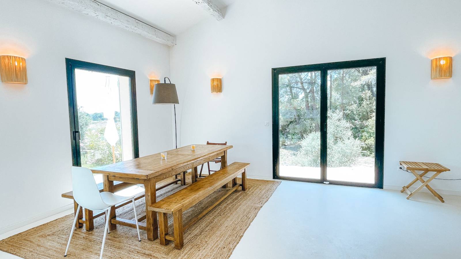 LE MAS DU GRAND PIN - Location magnifique maison avec vue dégagée sur les vignes et les village de la Cadière d’Azur et du CASTELLET