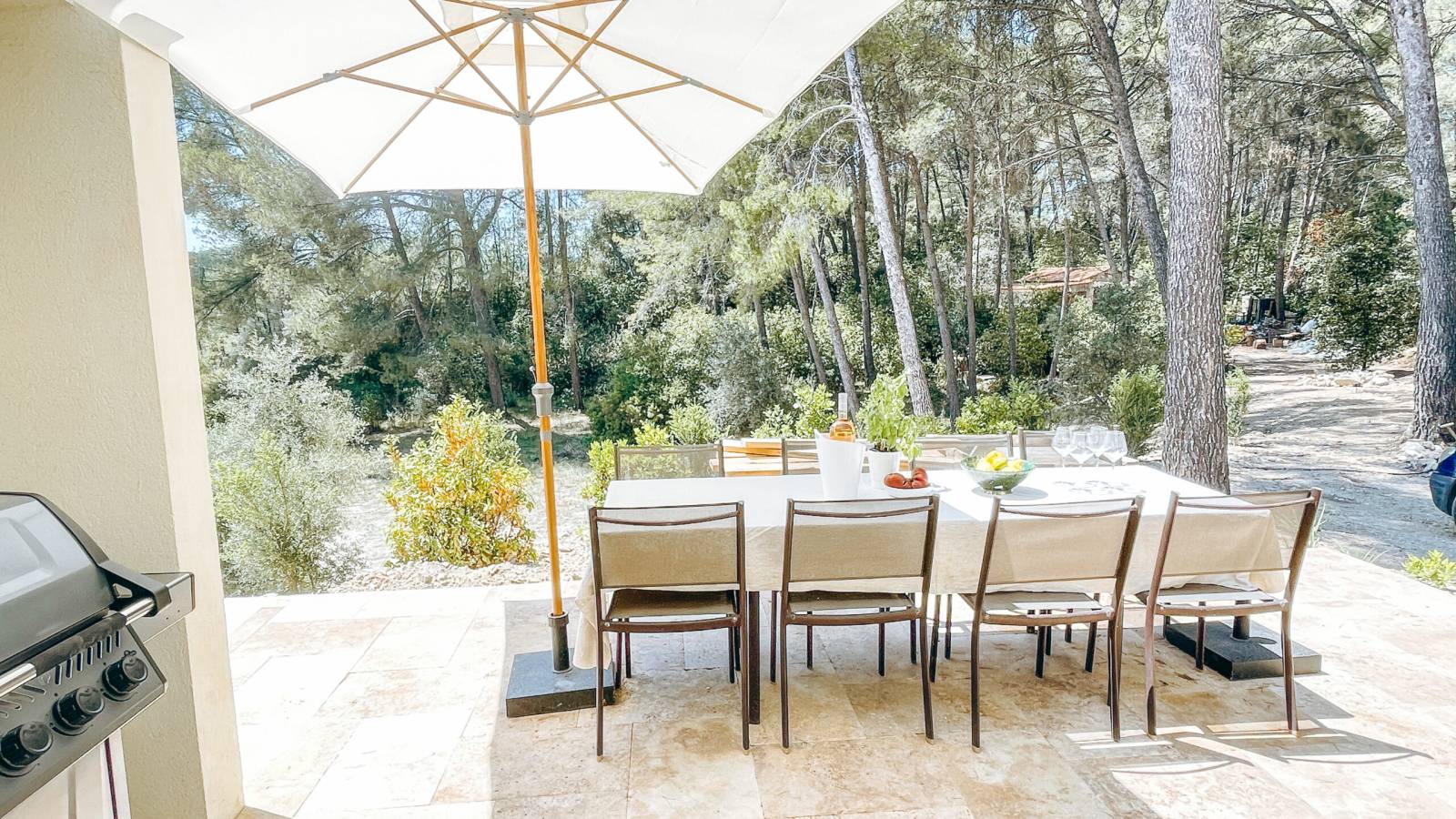 LE MAS DU GRAND PIN - Location magnifique maison avec vue dégagée sur les vignes et les village de la Cadière d’Azur et du CASTELLET