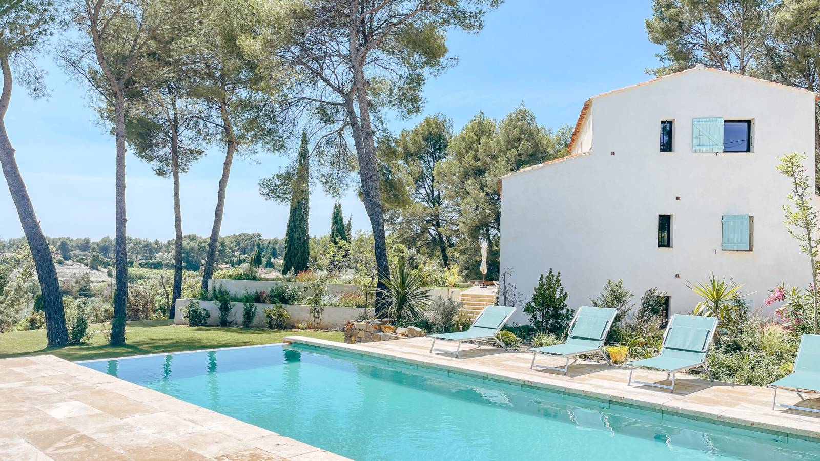 LE MAS DU GRAND PIN - Location magnifique maison avec vue dégagée sur les vignes et les village de la Cadière d’Azur et du CASTELLET