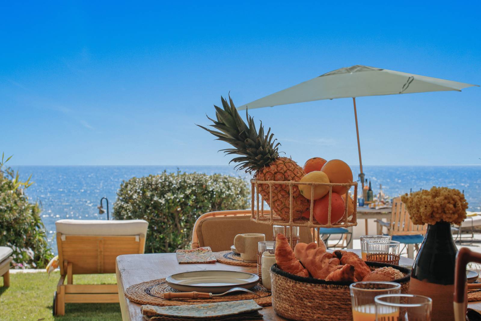 Maison exceptionnelle les pieds dans l'eau à Carqueiranne