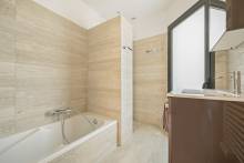 Maison contemporaine avec vue mer à 10mn de la plage à pied !